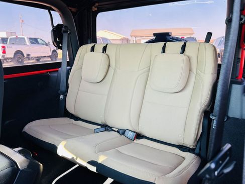 Used 2021 Jeep Wrangler Sport AWD/4WD image 20