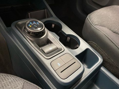 New 2025 Ford Maverick XL w/ Equipment Group 101A image 22