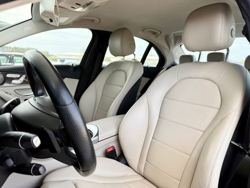 Used 2016 Mercedes-Benz C 300 4MATIC Sedan image 25