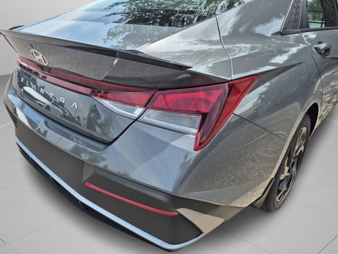 New 2026 Hyundai Elantra SEL Sport FWD image 33
