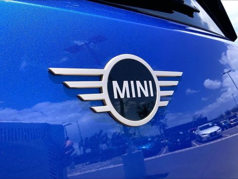 Certified 2025 MINI Cooper Countryman S w/ Comfort Package Max AWD/4WD image 28