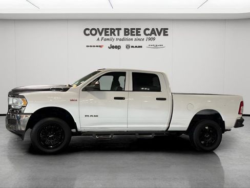 Used 2021 RAM 2500 Tradesman w/ Chrome Appearance Group image 4