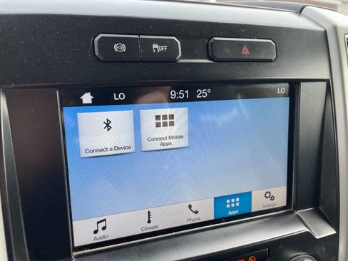 Used 2017 Ford F350 Lariat w/ Snow Plow Prep Package image 40