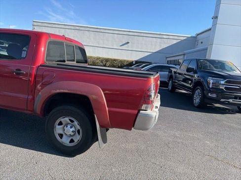 Used 2013 Toyota Tacoma PreRunner image 11