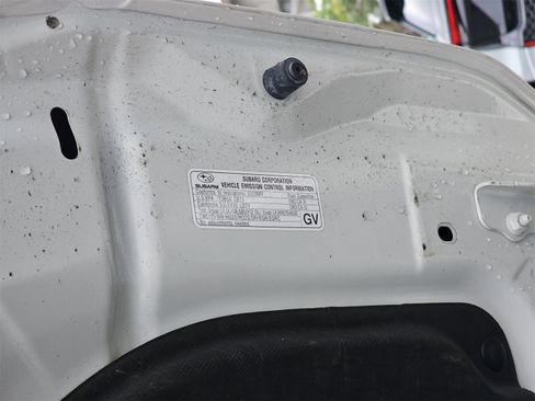 Used 2020 Subaru Crosstrek 2.0i Limited w/ Moonroof Package image 18