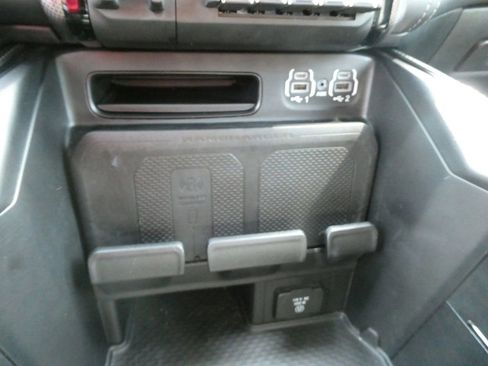 Used 2023 RAM 1500 Limited AWD/4WD image 29