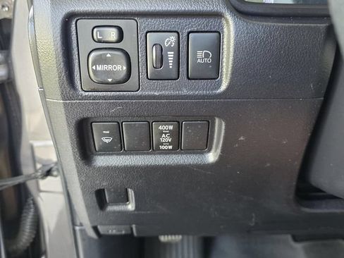 Used 2021 Toyota 4Runner SR5 Premium w/ Moonroof Package AWD/4WD image 25