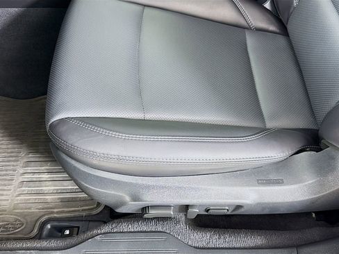 Used 2018 Subaru Outback 2.5i Limited AWD/4WD image 22
