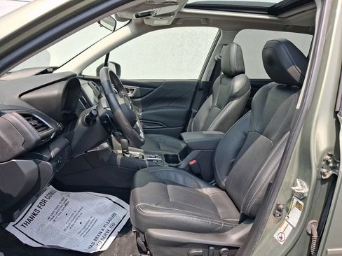 Used 2019 Subaru Forester Touring AWD/4WD image 5
