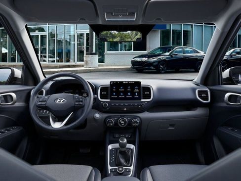 New 2026 Hyundai Venue SEL FWD image 13