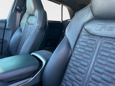 Used 2024 Audi RS Q8 image 22