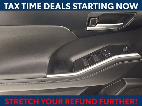 Certified 2021 Toyota Highlander XLE image 14