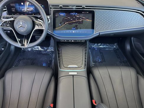 Certified 2024 Mercedes-Benz E 350 4MATIC Sedan image 3