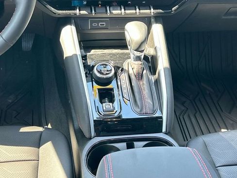 New 2026 Chevrolet Colorado Z71 w/ Technology Package AWD/4WD image 16