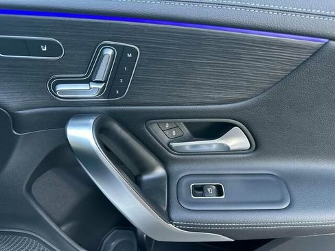 Certified 2023 Mercedes-Benz CLA 250 image 21