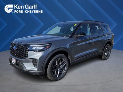 New 2025 Ford Explorer ST-Line w/ Premium Package