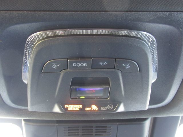 Used 2023 Subaru Solterra AWD image 28