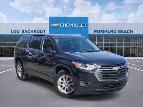 Used 2019 Chevrolet Traverse LS image 1