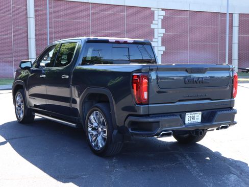 Used 2021 GMC Sierra 1500 Denali w/ Denali Ultimate Package AWD/4WD image 6