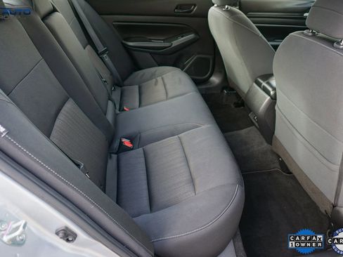 Used 2024 Nissan Altima 2.5 SV image 21