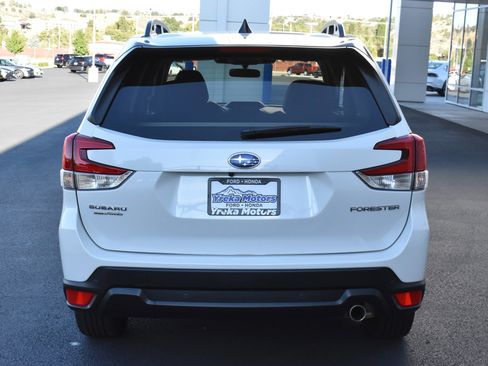Used 2024 Subaru Forester Limited image 7