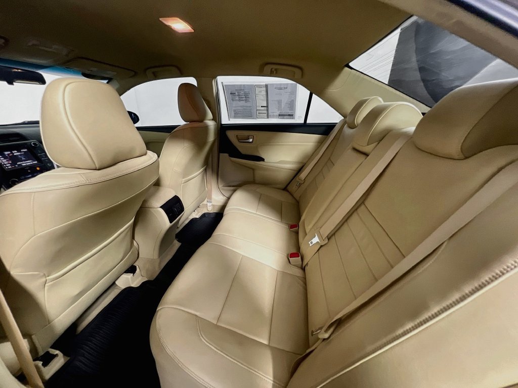 Used 2017 Toyota Camry XLE FWD image 26