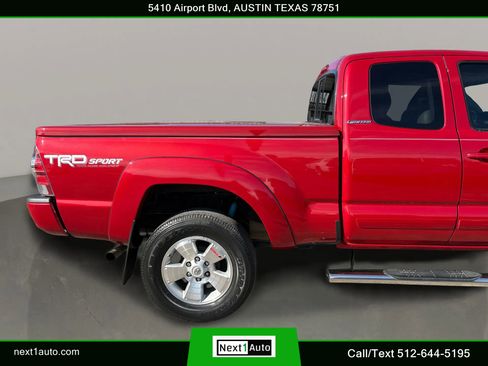 Used 2014 Toyota Tacoma PreRunner w/ TRD Sport Package image 8