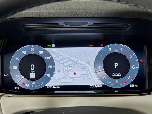 Used 2026 Land Rover Range Rover Evoque S AWD/4WD image 12