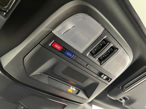 Used 2024 Subaru Crosstrek 2.5i Wilderness image 26