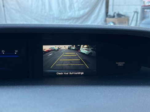 Used 2013 Honda Civic LX image 10