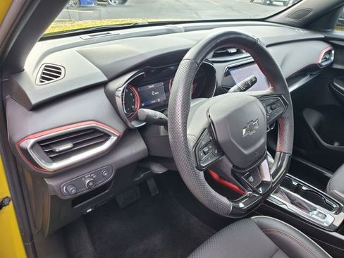 Certified 2023 Chevrolet TrailBlazer RS w/ Sun and Liftgate Package image 25