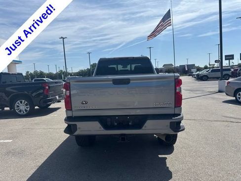 Used 2024 Chevrolet Silverado 2500 High Country w/ High Country Premium Package AWD/4WD image 4