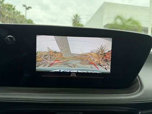 Used 2025 Buick Encore GX Preferred image 17