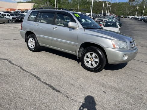 Used 2001 Toyota Highlander 2WD V6 image 6