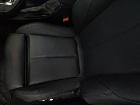 Used 2017 BMW 330e image 18