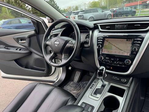 Used 2019 Nissan Murano SL w/ SL Technology Package AWD/4WD image 25