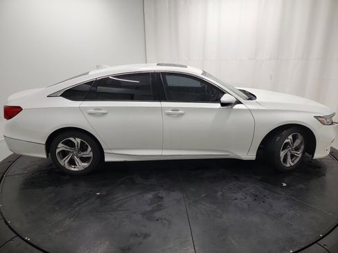 Used 2018 Honda Accord EX-L image 11