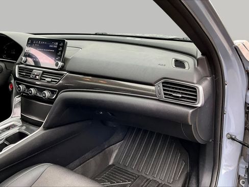 Used 2022 Honda Accord Sport image 18