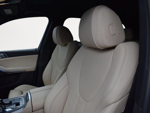 Used 2022 BMW X5 sDrive40i w/ Premium Package RWD image 13