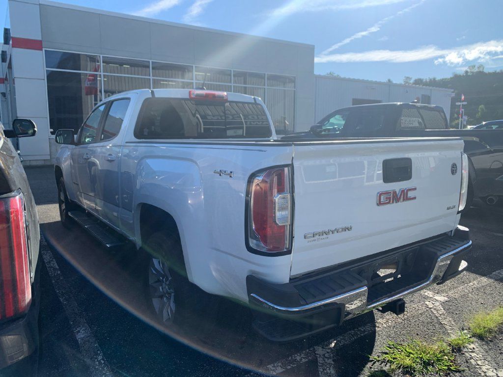 Used 2015 GMC Canyon SLE w/ SLE Convenience Package AWD/4WD image 4