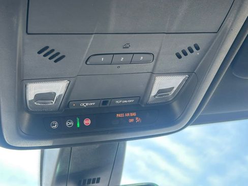 Used 2022 Cadillac XT5 Luxury FWD image 18
