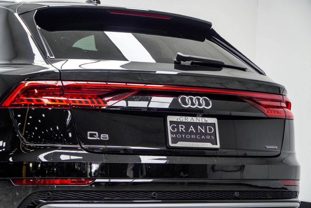Used 2023 Audi Q8 Premium Plus AWD/4WD image 19