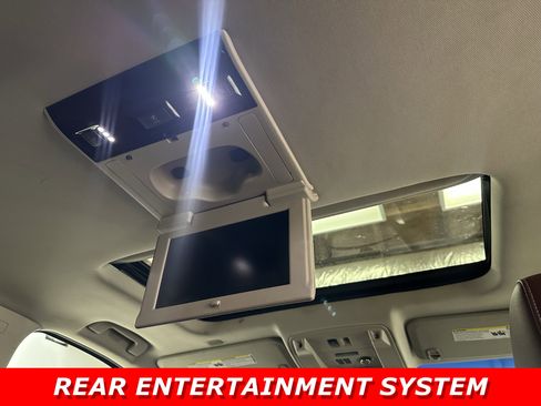 Used 2017 Chevrolet Tahoe Premier image 4