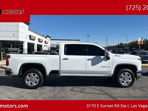 Used 2020 Chevrolet Silverado 2500 LTZ w/ LTZ Premium Package image 5