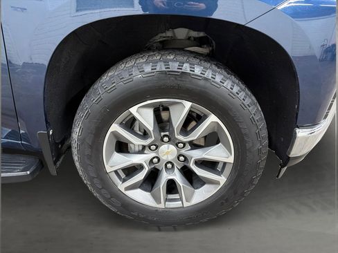 Used 2019 Chevrolet Silverado 1500 LT w/ Texas Edition image 16