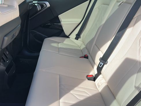 New 2026 BMW X3 xDrive30 w/ Premium Package image 16