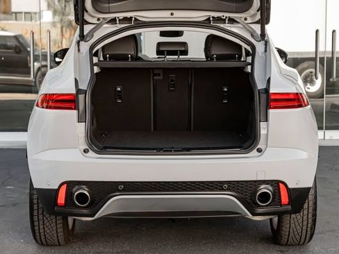 Used 2023 Jaguar E-PACE SE AWD/4WD image 24