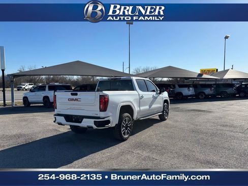 Certified 2025 GMC Sierra 1500 AT4 w/ AT4 Premium Package image 5