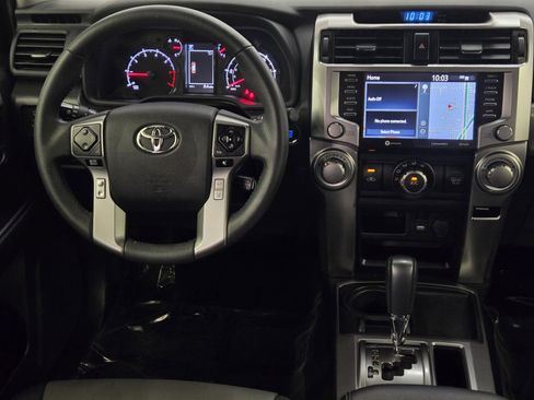 Used 2022 Toyota 4Runner SR5 Premium w/ Moonroof Package RWD image 28
