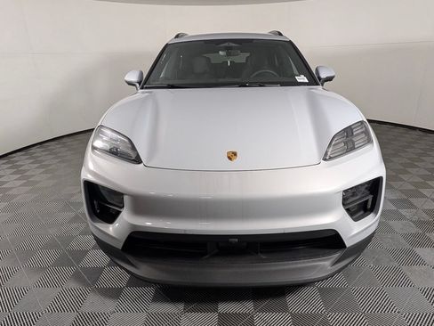 New 2026 Porsche Macan Electric RWD image 10